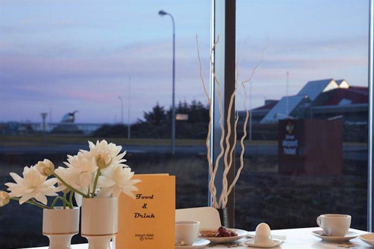 Aurora At Reykjavik-keflavik Airport Terminal Kef 3*