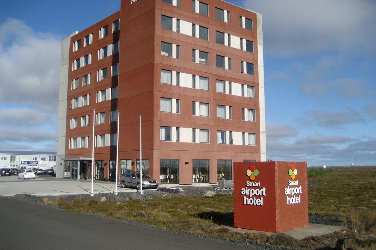 Aurora At Reykjavik-keflavik Airport Terminal Kef 3*